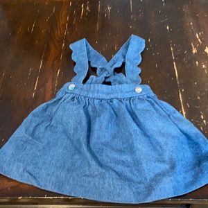 jacadi demin dress adjustable staps ! Size 12 months